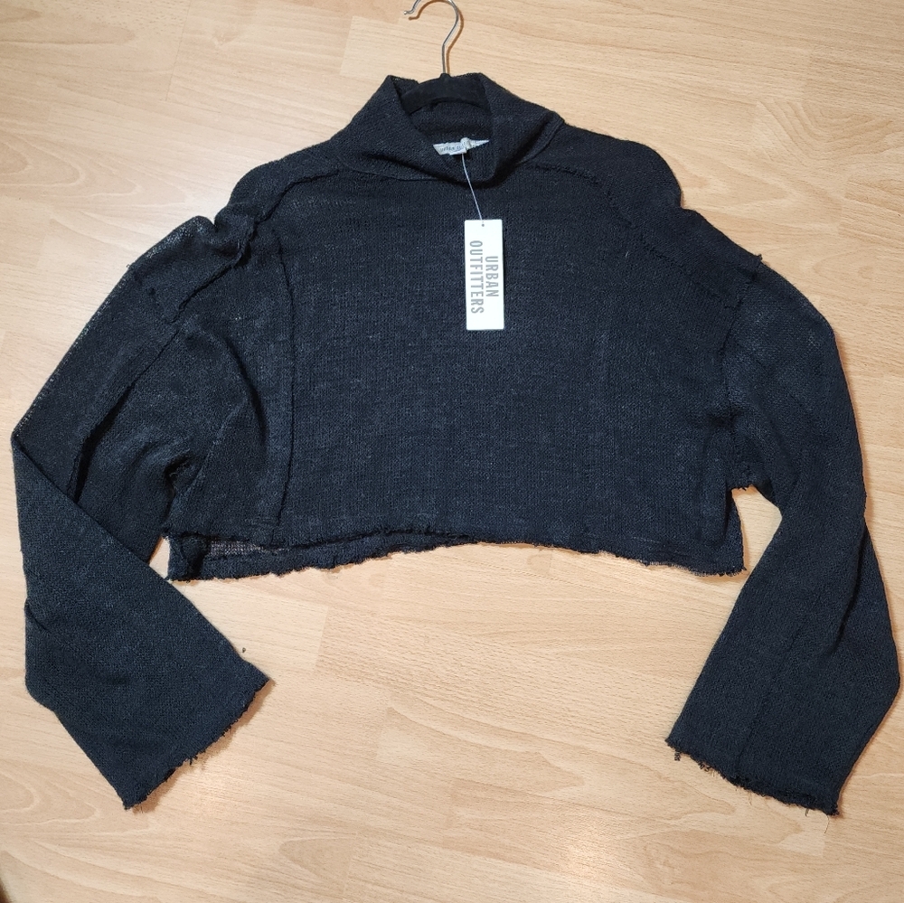 NWT Urban Outfitters Jac Sheer Cropped Knit Black Sweater Size Large